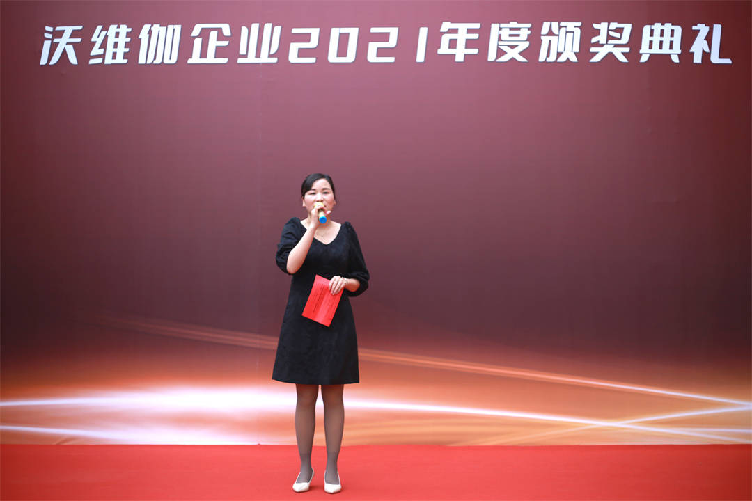 富兰克浴室柜以用心致匠心砥砺奋进新征程尊龙凯时ag旗舰厅登陆浴室柜十大品牌(图2)